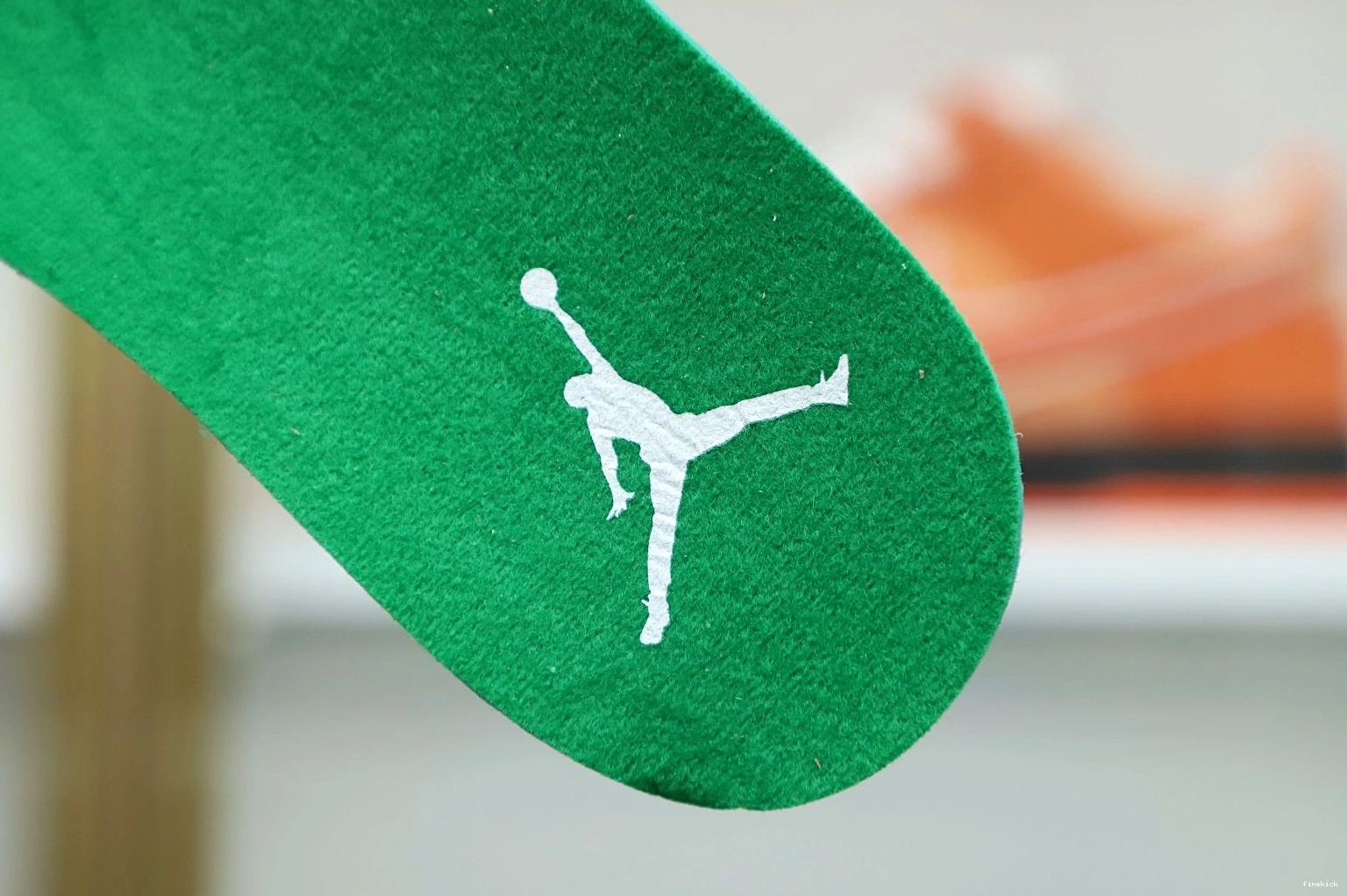JORDAN AIR GREEN 3 PINE 0824